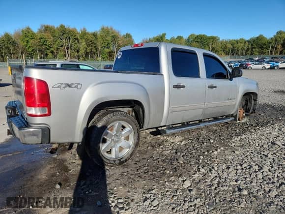 2013 GMC Sierra 1500 SLE z VIN 3GTP2VE73DG191779, wystawiony jako Copart lot #84291085 z przebiegiem 156 115 mil mil oraz Szkoda całkowita • Salvage title. Historia ofert i sprzedaży dostępna na DreamBid. Obrazek 3.