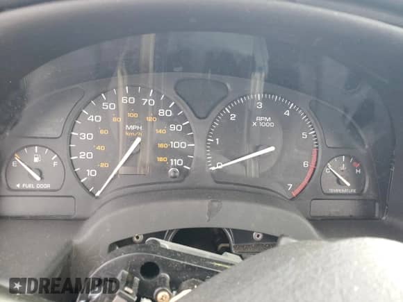 2001 Saturn SL z VIN 1G8ZH52891Z209342, wystawiony jako Copart lot #77155874 z przebiegiem Nie podano mil oraz Szkoda całkowita • Salvage title. Historia ofert i sprzedaży dostępna na DreamBid. Obrazek 9.