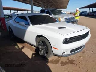 2017 Dodge Challenger SXT с VIN 2C3CDZAG2HH573091, выставлен на аукционе IAAI как лот 43287849 с пробегом 85 119 миль миль и . История ставок и продаж доступна на DreamBid. Изображение 1.