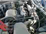 1998 Toyota Camry LE z VIN 4T1BG22K8WU369961, wystawiony jako IAAI lot #43373421 z przebiegiem 184 062 mil mil oraz . Historia ofert i sprzedaży dostępna na DreamBid. Obrazek 12.