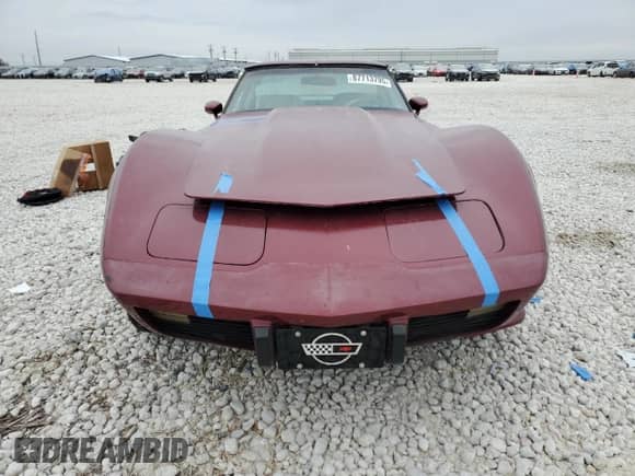 1979 Chevrolet Corvette с VIN 1Z8789S445377, выставлен на аукционе Copart как лот 87713795 с пробегом 74 154 миль миль и Чистый • Clean title. История ставок и продаж доступна на DreamBid. Изображение 5.