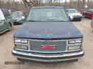 1988 GMC Sierra 1500 с VIN 1GTDK14K6JZ518298, выставлен на аукционе IAAI как лот 41714525 с пробегом 298 174 миль миль и . История ставок и продаж доступна на DreamBid. Изображение 6.
