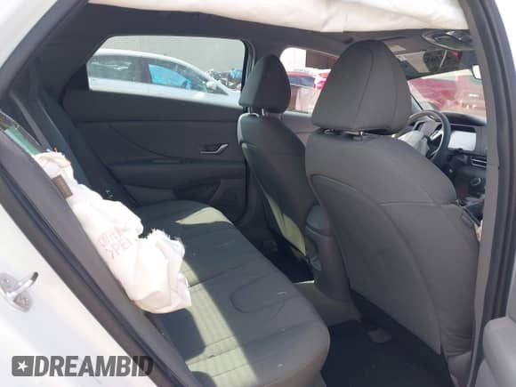 2025 Hyundai Elantra SE with VIN KMHLL4DG1SU900254, listed as a IAAI auction lot 43168870 with 22,446 mi miles and . Bid and sale history available at DreamBid. Image 8.