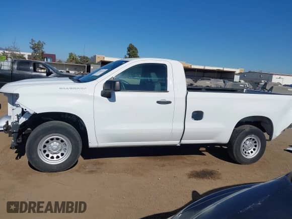 2021 Chevrolet Silverado 1500 Work Truck z VIN 3GCNWAEH3MG363709, wystawiony jako IAAI lot #42865578 z przebiegiem 8 879 mil mil oraz . Historia ofert i sprzedaży dostępna na DreamBid. Obrazek 15.