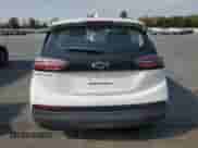 2023 Chevrolet Bolt EV 1LT z VIN 1G1FW6S07P4169808, wystawiony jako Copart lot #82063945 z przebiegiem 20 996 mil mil oraz Szkoda całkowita • Salvage title. Historia ofert i sprzedaży dostępna na DreamBid. Obrazek 6.