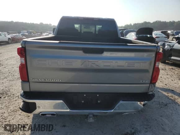 2025 Chevrolet Silverado 1500 LTZ с VIN 1GCUKGED1SZ264780, выставлен на аукционе Copart как лот 61862695 с пробегом 153 миль миль и Списание • Salvage title. История ставок и продаж доступна на DreamBid. Изображение 6.