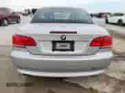 2007 BMW 3 Series 328i z VIN WBAWL13507PX16720, wystawiony jako Copart lot #68773895 z przebiegiem 91 223 mil mil oraz Szkoda całkowita • Salvage title. Historia ofert i sprzedaży dostępna na DreamBid. Obrazek 6.