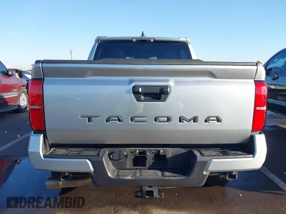2024 Toyota Tacoma SR5 with VIN 3TMKB5FN2RM001972, listed as a IAAI auction lot 43362889 with 21,644 mi miles and . Bid and sale history available at DreamBid. Image 16.