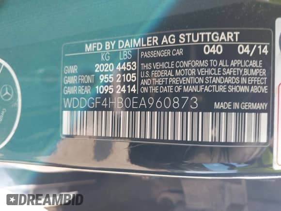 2014 Mercedes-Benz C 250 Sport with VIN WDDGF4HB0EA960873, listed as a IAAI auction lot 43525113 with 93,094 mi miles and . Bid and sale history available at DreamBid. Image 9.