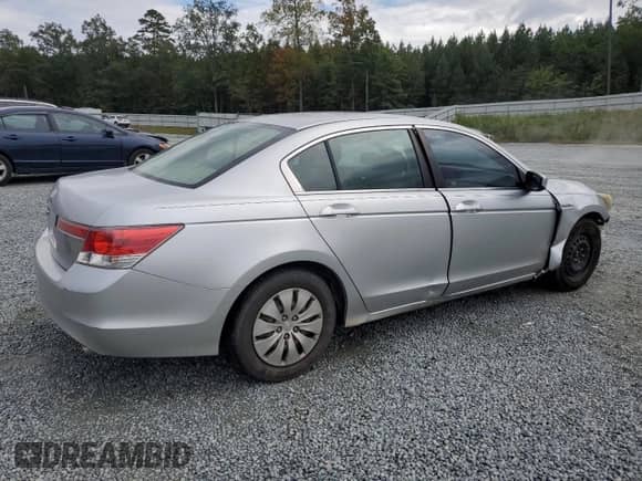 2012 Honda Accord LX with VIN 1HGCP2F39CA207265, listed as a Copart auction lot 81470325 with 247,773 mi miles and Salvage title. Bid and sale history available at DreamBid. Image 3.