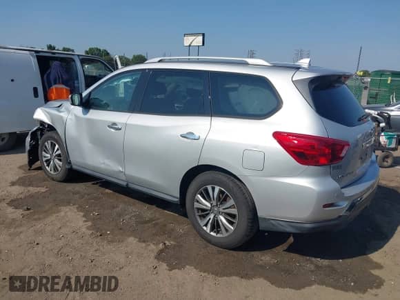 2019 Nissan Pathfinder S z VIN 5N1DR2MNXKC629366, wystawiony jako IAAI lot #42943140 z przebiegiem 165 192 mil mil oraz . Historia ofert i sprzedaży dostępna na DreamBid. Obrazek 3.