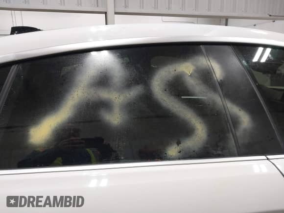 2016 BMW 4 Series 435i xDrive z VIN WBA4B3C55GG528927, wystawiony jako IAAI lot #40683095 z przebiegiem 105 611 mil mil oraz . Historia ofert i sprzedaży dostępna na DreamBid. Obrazek 18.