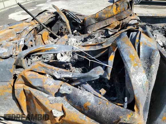 1987 Ford F-150 z VIN 1FTEF14N1HLA56135, wystawiony jako Copart lot #49605055 z przebiegiem Nie podano mil oraz Szkoda całkowita • Salvage title. Historia ofert i sprzedaży dostępna na DreamBid. Obrazek 7.