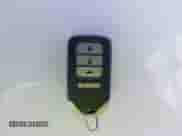 2014 Honda Accord Touring z VIN 1HGCR6F77EA008447, wystawiony jako IAAI lot #42654589 z przebiegiem 114 947 mil mil oraz . Historia ofert i sprzedaży dostępna na DreamBid. Obrazek 11.