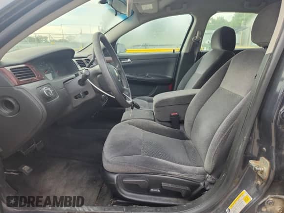 2008 Chevrolet Impala LS с VIN 2G1WB58N789139151, выставлен на аукционе Copart как лот 81011805 с пробегом 145 944 миль миль и Списание • Salvage title. История ставок и продаж доступна на DreamBid. Изображение 7.