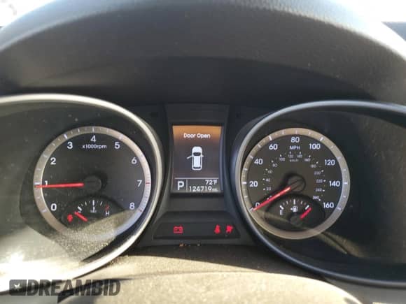 2013 Hyundai Santa Fe Sport with VIN 5XYZTDLB5DG071150, listed as a Copart auction lot 81881035 with 124,719 mi miles and Salvage title. Bid and sale history available at DreamBid. Image 9.