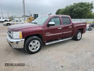 2013 Chevrolet Silverado 1500 LT с VIN 3GCPCSE03DG158974, выставлен на аукционе Copart как лот 67032325 с пробегом 95 233 миль миль и Списание • Salvage title. История ставок и продаж доступна на DreamBid. Изображение 1.