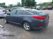 2015 Kia Optima LX z VIN KNAGM4A73F5635583, wystawiony jako IAAI lot #42815440 z przebiegiem Nie podano mil oraz . Historia ofert i sprzedaży dostępna na DreamBid. Obrazek 3.