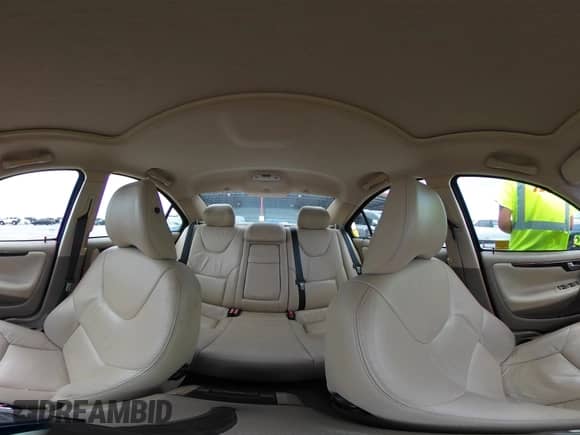 2006 Volvo S60 2.5L Turbo с VIN YV1RS592X62546752, выставлен на аукционе IAAI как лот 42682743 с пробегом 137 974 миль миль и . История ставок и продаж доступна на DreamBid. Изображение 18.