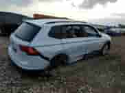 2018 Volkswagen Tiguan S with VIN 3VV1B7AX4JM071186, listed as a Copart auction lot 68552955 with 117,126 mi miles and Salvage title. Bid and sale history available at DreamBid. Image 3.