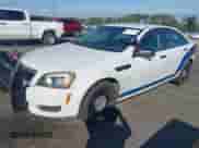 2013 Chevrolet Caprice Police Police с VIN 6G1MK5U26DL820460, выставлен на аукционе IAAI как лот 43417583 с пробегом 98 136 миль миль и . История ставок и продаж доступна на DreamBid. Изображение 2.