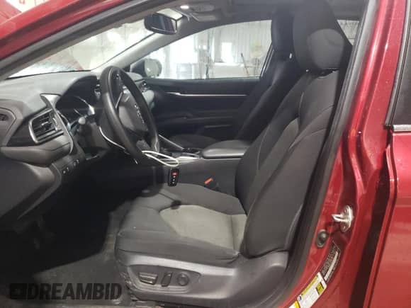 2019 Toyota Camry Hybrid LE с VIN 4T1B31HK1KU509646, выставлен на аукционе Copart как лот 90900475 с пробегом 204 989 миль миль и Списание • Salvage title. История ставок и продаж доступна на DreamBid. Изображение 7.