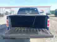 2010 Ford F-150 XL с VIN 1FTFW1EV0AFC16433, выставлен на аукционе IAAI как лот 43072137 с пробегом 109 748 миль миль и . История ставок и продаж доступна на DreamBid. Изображение 17.