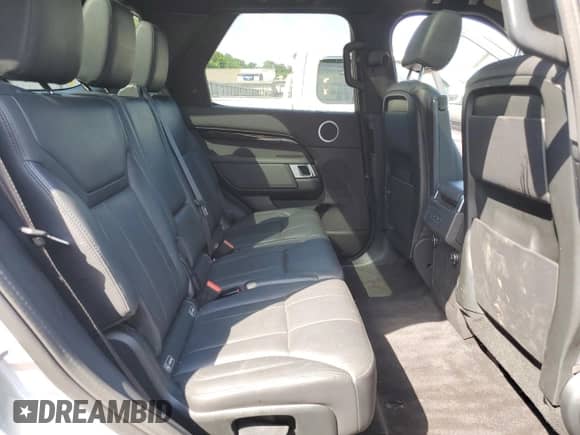 2017 Land Rover Discovery SE with VIN SALRGBBV0HA039435, listed as a Copart auction lot 58553955 with 136,067 mi miles and Clean title. Bid and sale history available at DreamBid. Image 11.