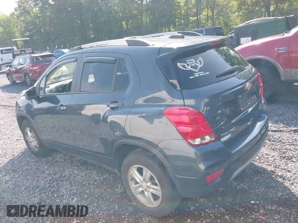 2022 Chevrolet Trax LT с VIN KL7CJPSM5NB560382, выставлен на аукционе IAAI как лот 42822140 с пробегом 37 131 миль миль и . История ставок и продаж доступна на DreamBid. Изображение 3.