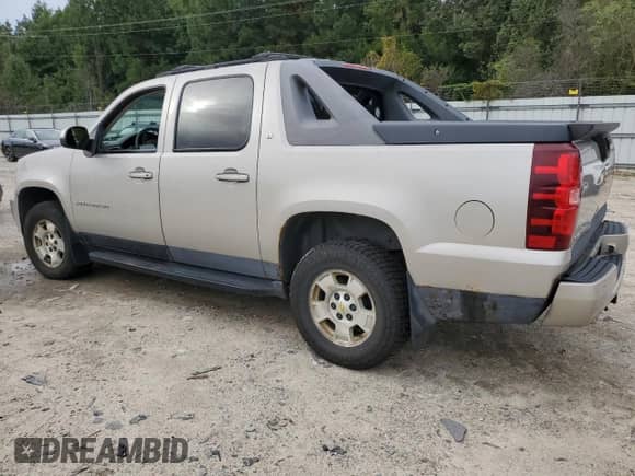 2007 Chevrolet Avalanche 2LT z VIN 3GNFK12367G123557, wystawiony jako Copart lot #81928845 z przebiegiem 225 552 mil mil oraz Czysty tytuł • Clean title. Historia ofert i sprzedaży dostępna na DreamBid. Obrazek 2.