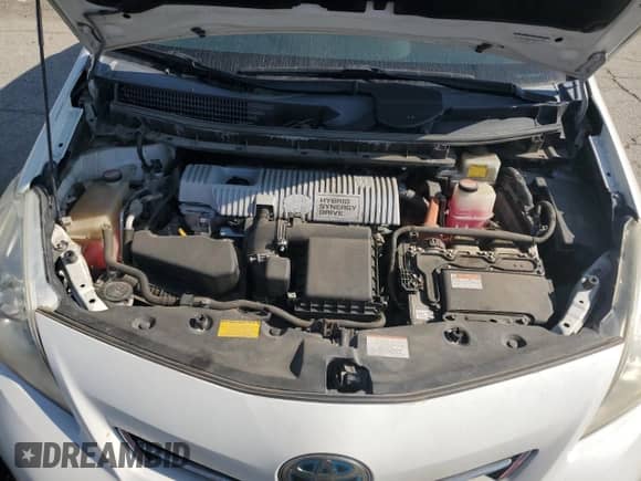 2014 Toyota Prius Three с VIN JTDZN3EU8EJ014607, выставлен на аукционе Copart как лот 90721565 с пробегом 262 911 миль миль и Чистый • Clean title. История ставок и продаж доступна на DreamBid. Изображение 11.