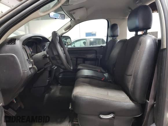 2005 Dodge 1500 ST с VIN 1D7HA16K85J528214, выставлен на аукционе Copart как лот 85004605 с пробегом Не указан миль и Чистый • Clean title. История ставок и продаж доступна на DreamBid. Изображение 7.