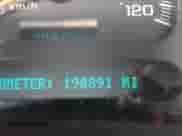 2004 Chevrolet Silverado 1500 LT z VIN 2GCEC13T341410407, wystawiony jako IAAI lot #42690198 z przebiegiem 190 891 mil mil oraz . Historia ofert i sprzedaży dostępna na DreamBid. Obrazek 7.