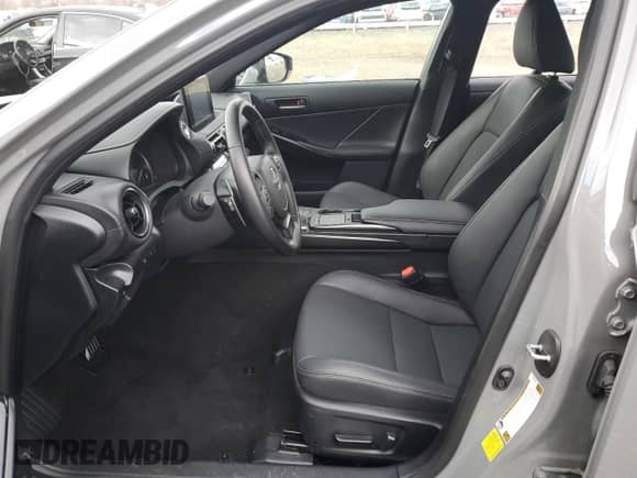 2024 Lexus IS 350 F Sport z VIN JTHBZ1E22R5034602, wystawiony jako Copart lot #88689965 z przebiegiem Nie podano mil oraz Szkoda całkowita • Salvage title. Historia ofert i sprzedaży dostępna na DreamBid. Obrazek 7.