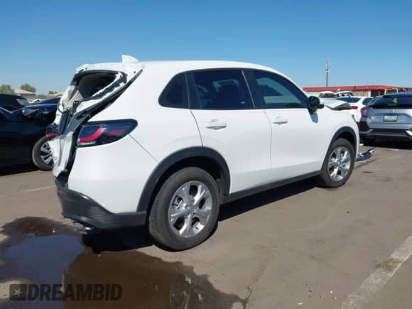 2025 Honda HR-V LX with VIN 3CZRZ2H31SM760424, listed as a IAAI auction lot 43301804 with 13,447 mi miles and . Bid and sale history available at DreamBid. Image 4.