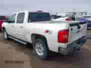 2011 Chevrolet Silverado 1500 LT z VIN 3GCPKSE38BG358968, wystawiony jako IAAI lot #43393436 z przebiegiem 187 947 mil mil oraz . Historia ofert i sprzedaży dostępna na DreamBid. Obrazek 3.