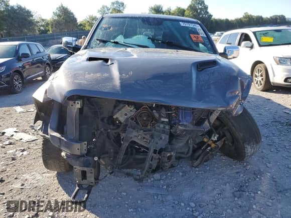 2017 Ram 1500 Rebel z VIN 1C6RR7YT5HS572564, wystawiony jako Copart lot #70191545 z przebiegiem Nie podano mil oraz Szkoda całkowita • Salvage title. Historia ofert i sprzedaży dostępna na DreamBid. Obrazek 5.