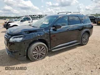 2023 Nissan Pathfinder SL с VIN 5N1DR3CB3PC228312, выставлен на аукционе Copart как лот 68117405 с пробегом 24 185 миль миль и Списание • Salvage title. История ставок и продаж доступна на DreamBid. Изображение 1.