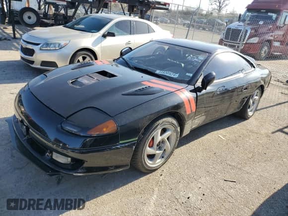 1992 Dodge Stealth with VIN JB3XE74C6NY019739, listed as a Copart auction lot 44930924 with 136,352 mi miles and Salvage title. Bid and sale history available at DreamBid. Image 1.