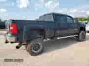 2007 Chevrolet Silverado 2500HD 2LT z VIN 1GCHK23687F506319, wystawiony jako Copart lot #67235385 z przebiegiem 182 255 mil mil oraz Szkoda całkowita • Salvage title. Historia ofert i sprzedaży dostępna na DreamBid. Obrazek 3.