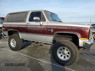 1986 Chevrolet Blazer с VIN 1G8EK18L6GF175066, выставлен на аукционе Copart как лот 43594865 с пробегом 34 731 миль миль и Списание • Salvage title. История ставок и продаж доступна на DreamBid. Изображение 4.
