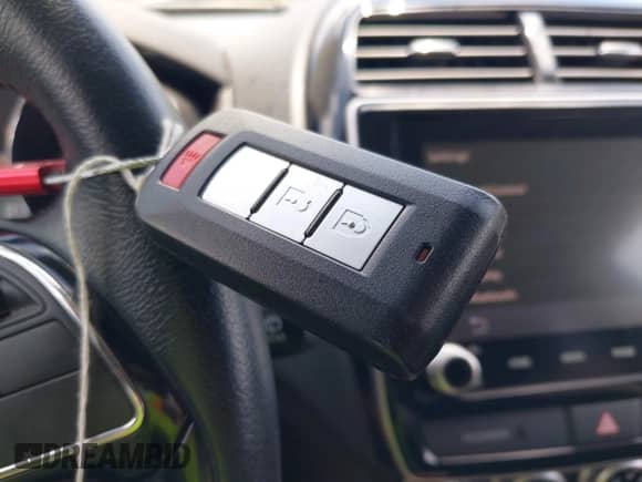 2021 Mitsubishi Outlander ES z VIN JA4ARUAUXMU019523, wystawiony jako IAAI lot #42336090 z przebiegiem 62 633 mil mil oraz . Historia ofert i sprzedaży dostępna na DreamBid. Obrazek 11.