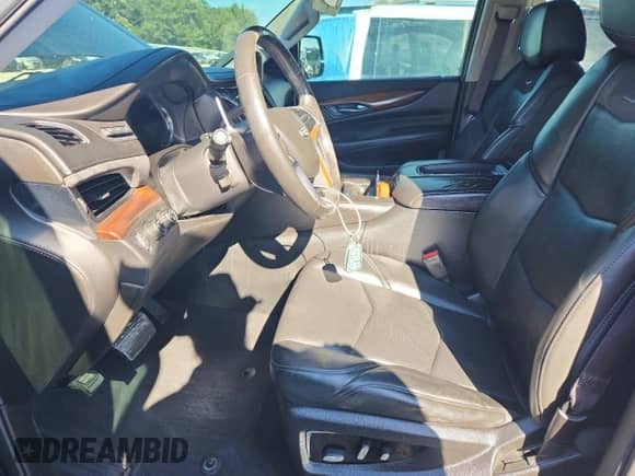 2016 Cadillac Escalade Luxury Collection with VIN 1GYS4BKJ3GR357588, listed as a Copart auction lot 68979295 with 112,155 mi miles and Non repairable. Bid and sale history available at DreamBid. Image 7.