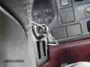 1996 Chevrolet Silverado 2500 с VIN 1GCFC29R8TE221738, выставлен на аукционе IAAI как лот 41712034 с пробегом 242 764 миль миль и . История ставок и продаж доступна на DreamBid. Изображение 11.