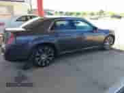 2013 Chrysler 300 S z VIN 2C3CCABG3DH561643, wystawiony jako IAAI lot #42641476 z przebiegiem 220 674 mil mil oraz . Historia ofert i sprzedaży dostępna na DreamBid. Obrazek 14.