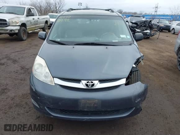 2010 Toyota Sienna XLE с VIN 5TDDK4CC4AS033039, выставлен на аукционе IAAI как лот 41725198 с пробегом 119 618 миль миль и . История ставок и продаж доступна на DreamBid. Изображение 12.