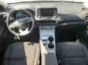 2023 Hyundai Kona SE z VIN KM8K23AG0PU169031, wystawiony jako Copart lot #66488335 z przebiegiem 33 216 mil mil oraz Szkoda całkowita • Salvage title. Historia ofert i sprzedaży dostępna na DreamBid. Obrazek 8.