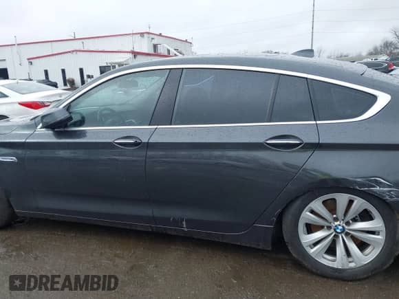 2015 BMW 5 Series 535i Gran Turismo with VIN WBA5M2C51FGH99154, listed as a IAAI auction lot 41512482 with Not provided miles and . Bid and sale history available at DreamBid. Image 14.