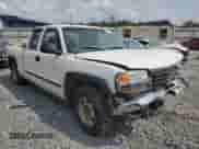 2004 GMC Sierra 1500 SLE z VIN 2GTEC19T041140477, wystawiony jako Copart lot #70844745 z przebiegiem Nie podano mil oraz Szkoda całkowita • Salvage title. Historia ofert i sprzedaży dostępna na DreamBid. Obrazek 4.