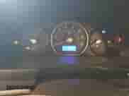 2007 Hyundai Santa Fe GLS z VIN 5NMSG13DX7H098120, wystawiony jako Copart lot #68702675 z przebiegiem 174 111 mil mil oraz Szkoda całkowita • Salvage title. Historia ofert i sprzedaży dostępna na DreamBid. Obrazek 9.